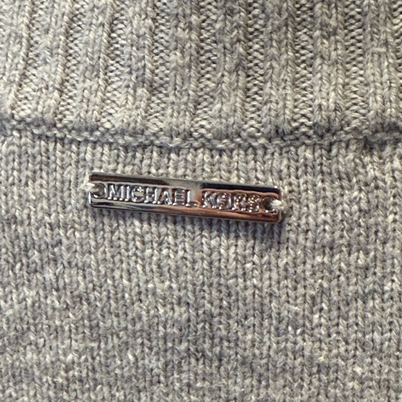 🍀2/$22 Michael Kors Wool Blend Gray Crewneck Sweater Womens XS - Picture 6 of 11